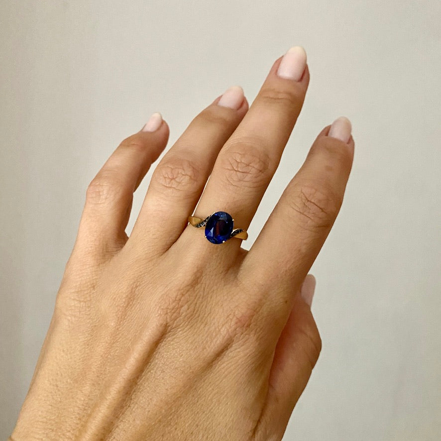 RAQIE Jewelry & Accessories Handmade & Vintage Sapphire Solitaire 10k Gold Ring